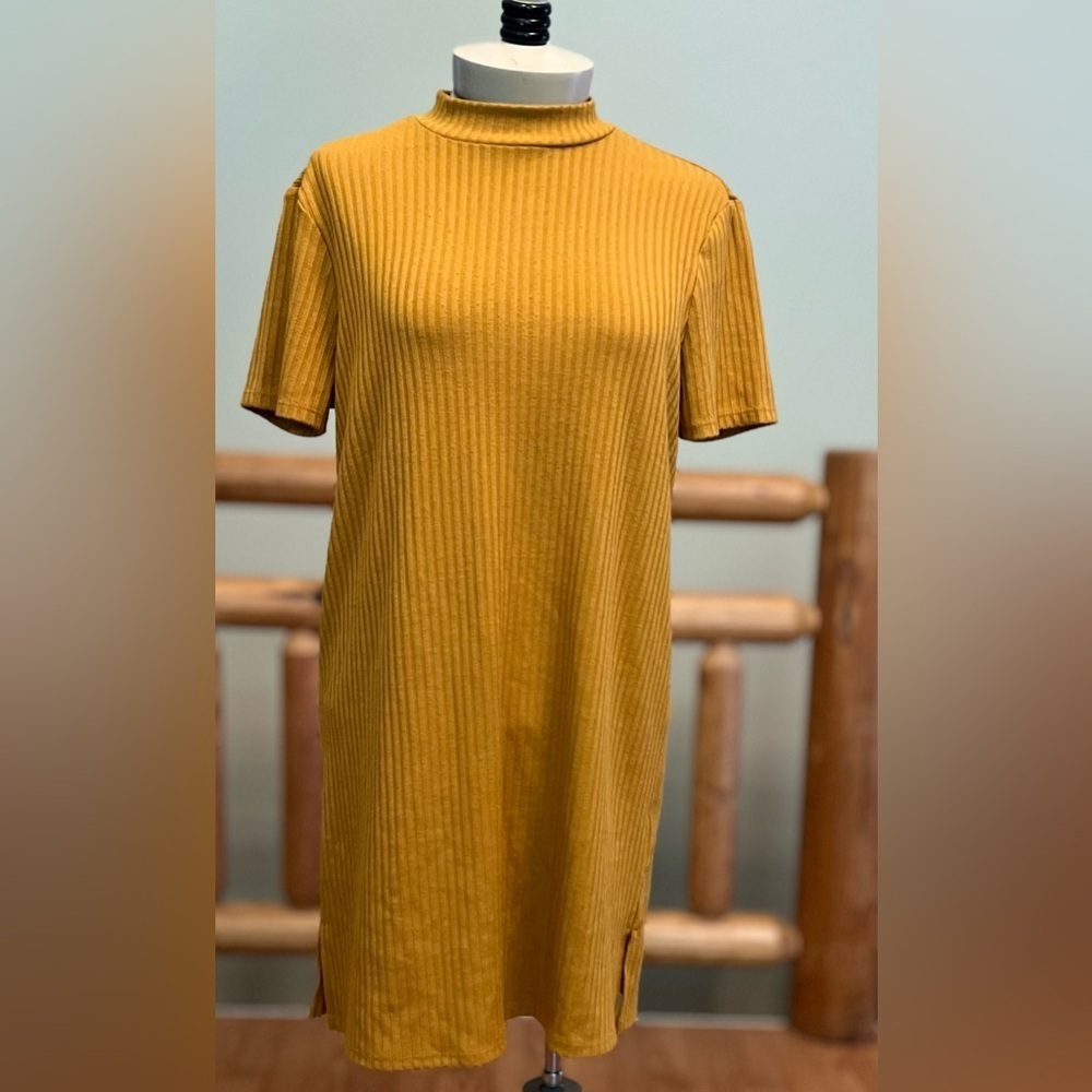 Forever 21 Golden Ribbed Midi Dress
